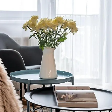 Azizi, Private Parking Garage Free, 5 Min Peso Do Centra Апартаменты *